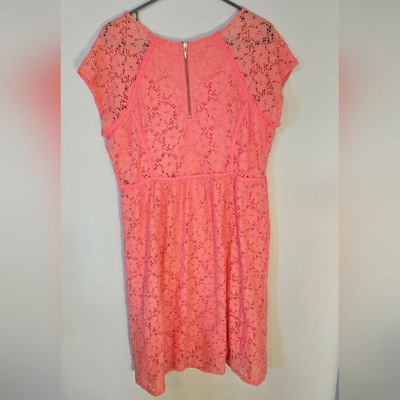 Motherhood Maternity Pink Lace Dress Size Large - Picture 2 of 7
